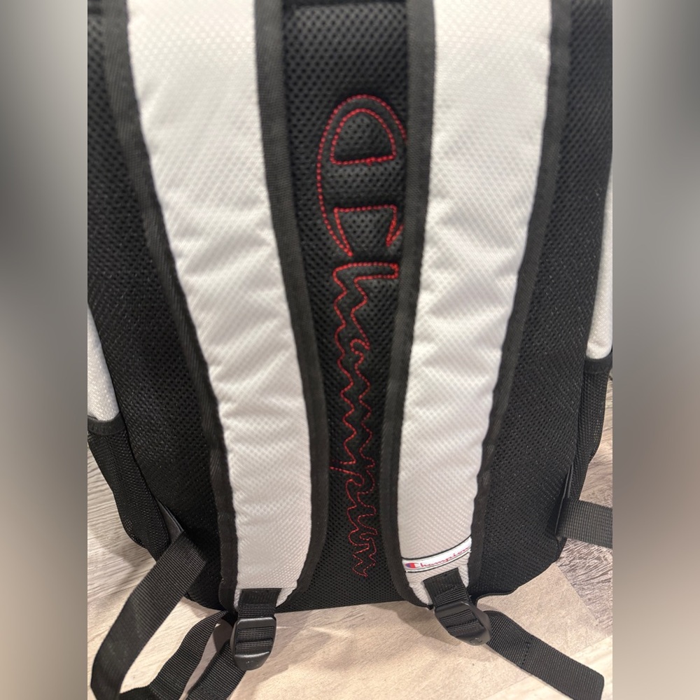 NWOT Champion Center Backpack - Medium Gray - Picture 6 of 13